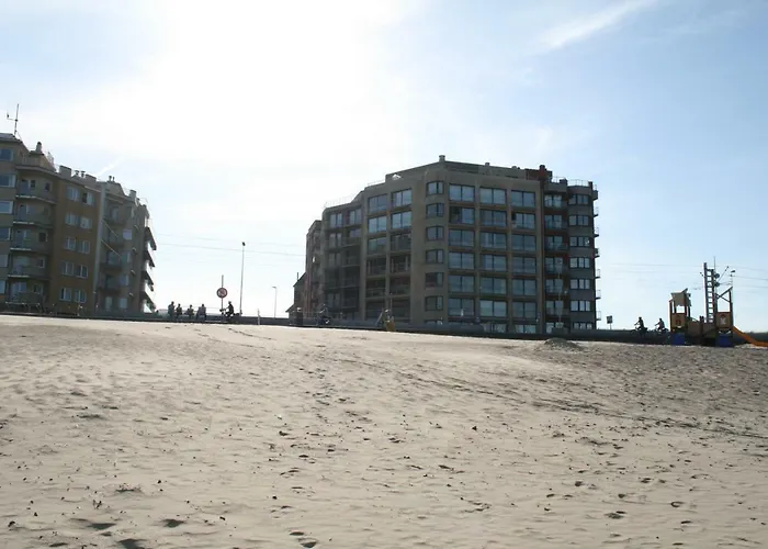 Met Zeezicht Max 6 P